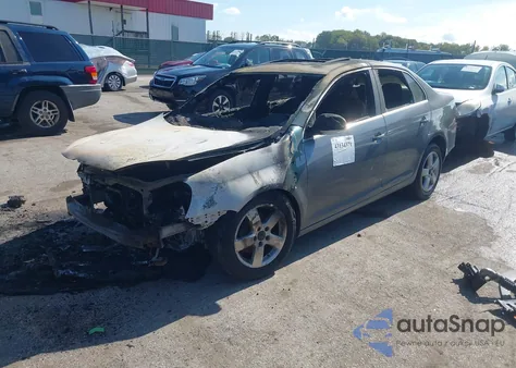 2008 Volkswagen Jetta Se/Sel из США, поврежденный, VIN 3VWRZ71K78M105999